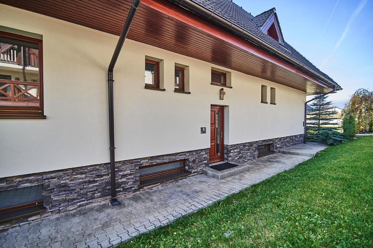 Ella Apartment Veľka Lomnica Bagian luar foto