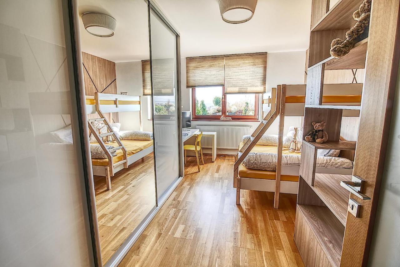 Ella Apartment Veľka Lomnica Bagian luar foto