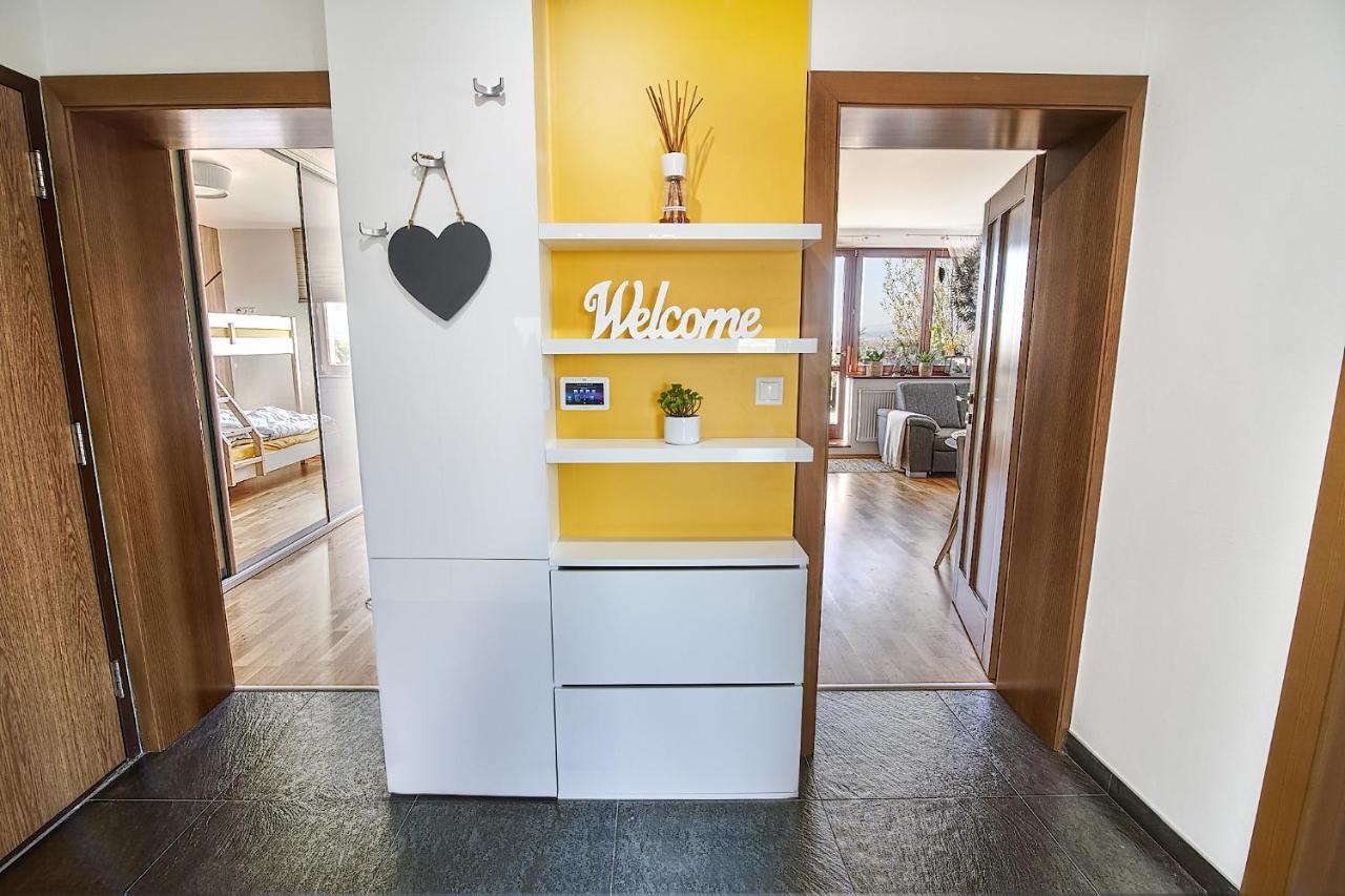 Ella Apartment Veľka Lomnica Bagian luar foto